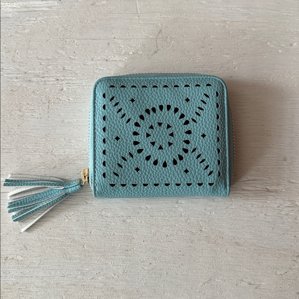 Cleobella Mexicana Teal Cutout Zipper Wallet with Tassel - Picture 1 of 4